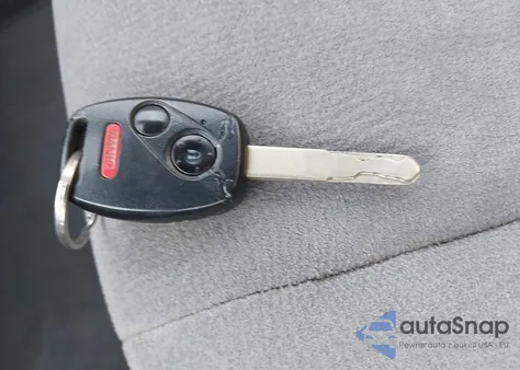 2006 Honda Civic Lx z USA, uszkodzony, nr VIN 2HGFA16576H520671